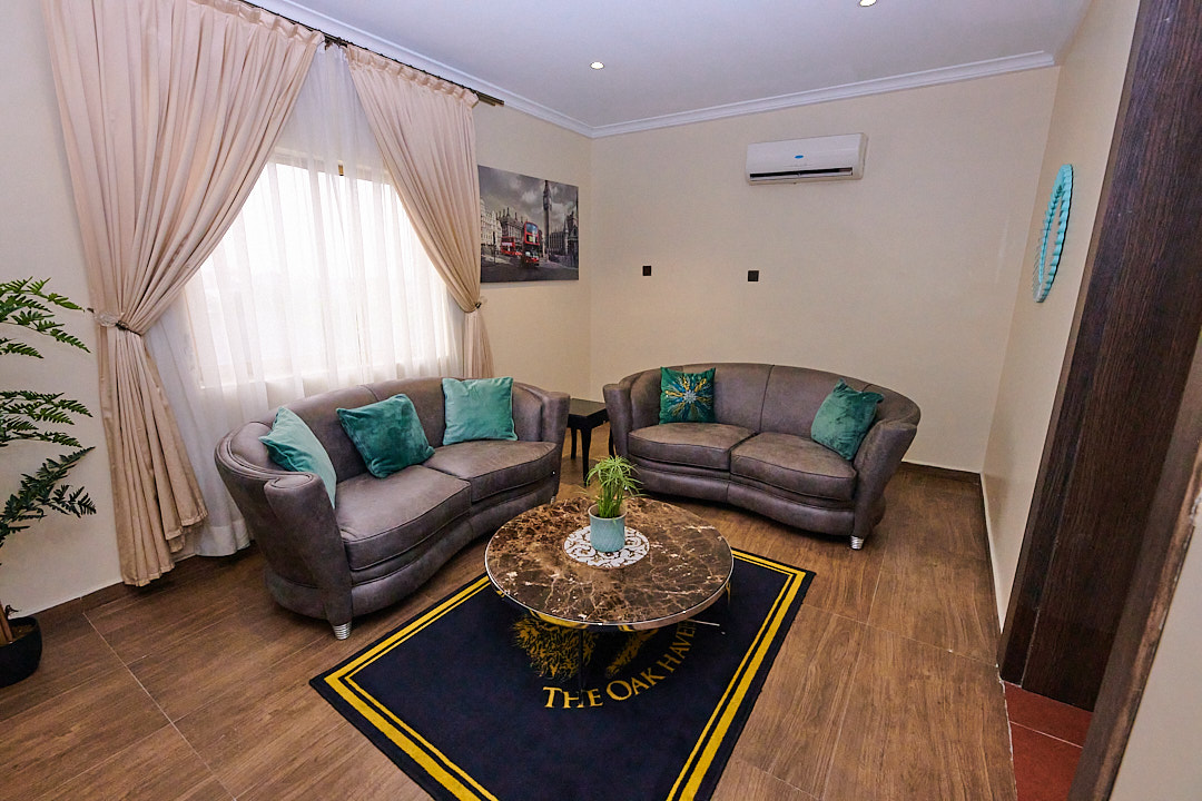 Mini Suite — Oak Haven Hotel