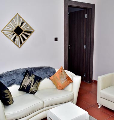 Executive Suite — Oak Haven Hotel