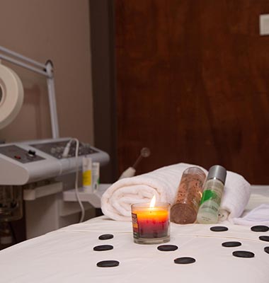 Spa — Oak Haven Hotel